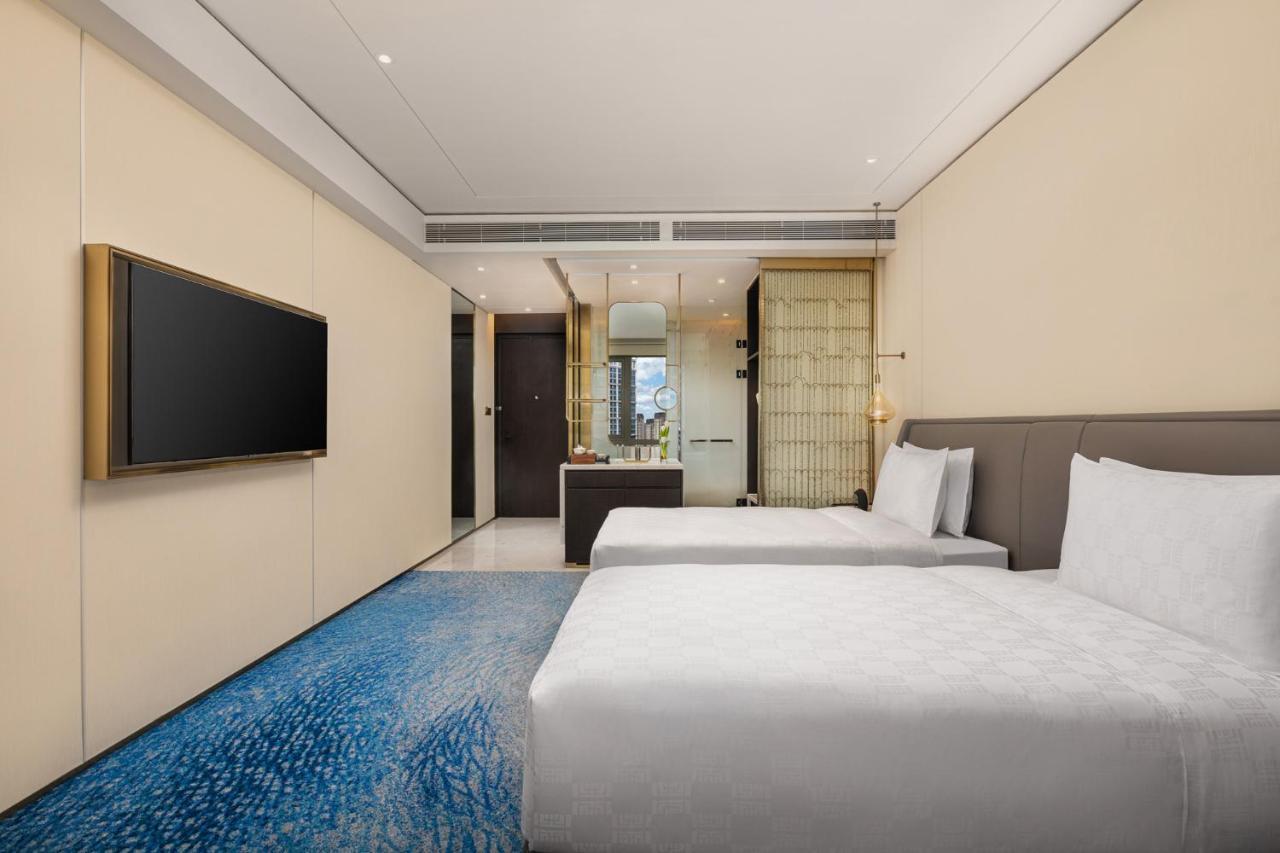 HUALUXE Shanghai Changfeng Park, an IHG Hotel Bagian luar foto