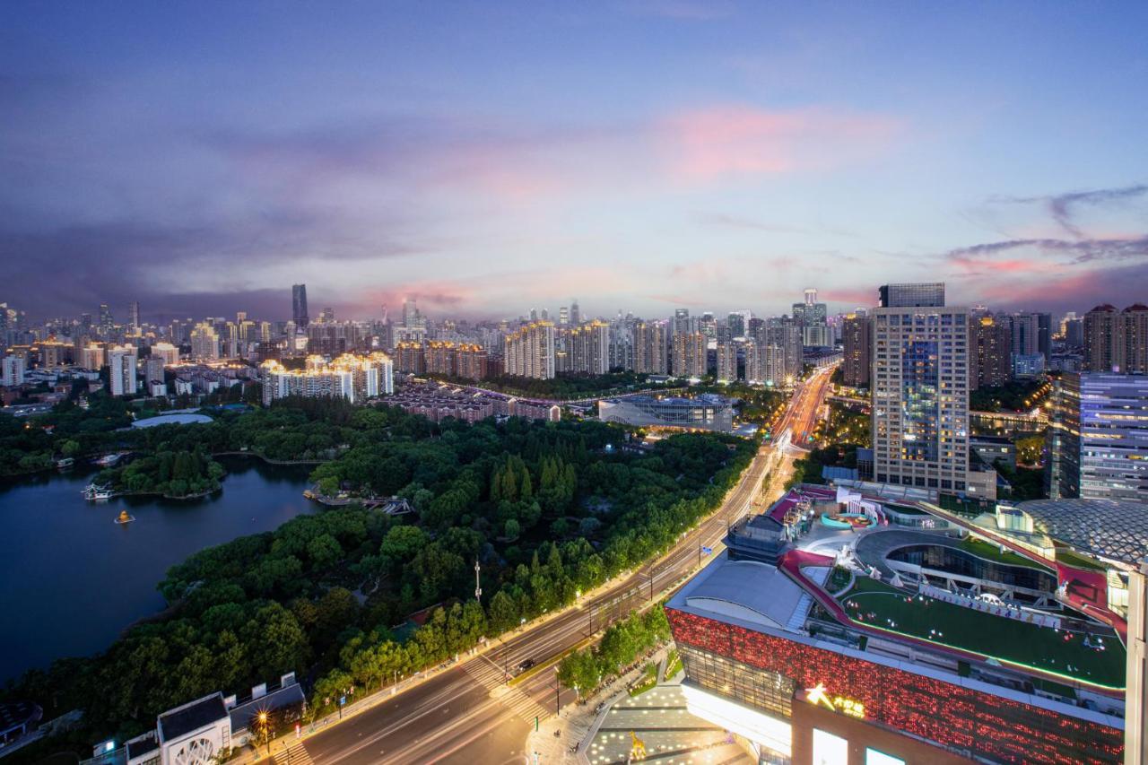 HUALUXE Shanghai Changfeng Park, an IHG Hotel Bagian luar foto